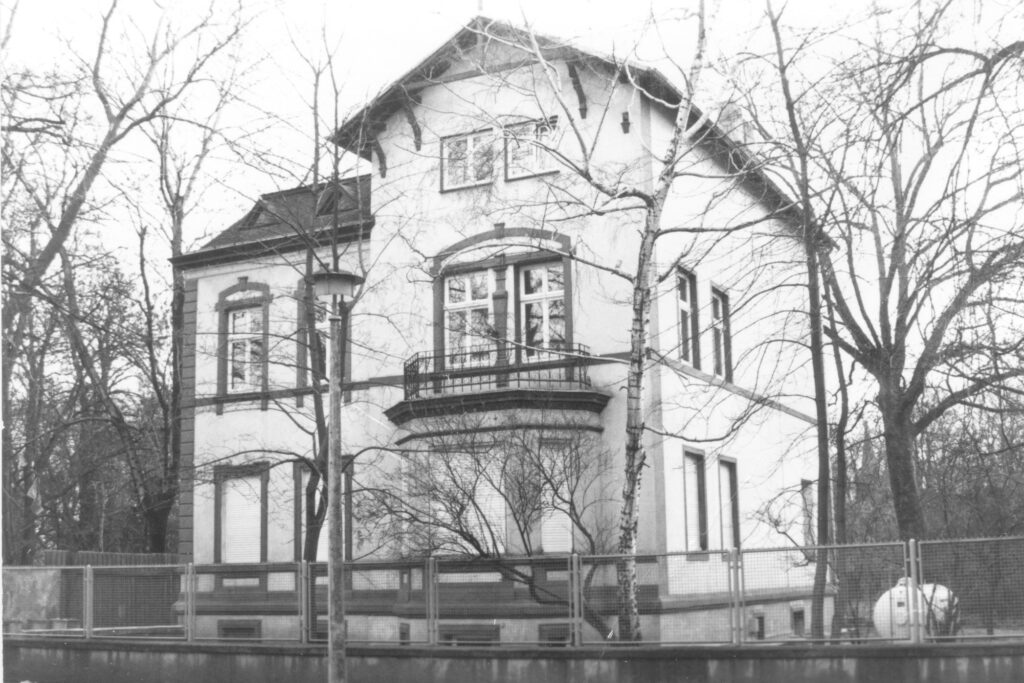 Bankgebäude Lutherstr. 30, Magdeburg