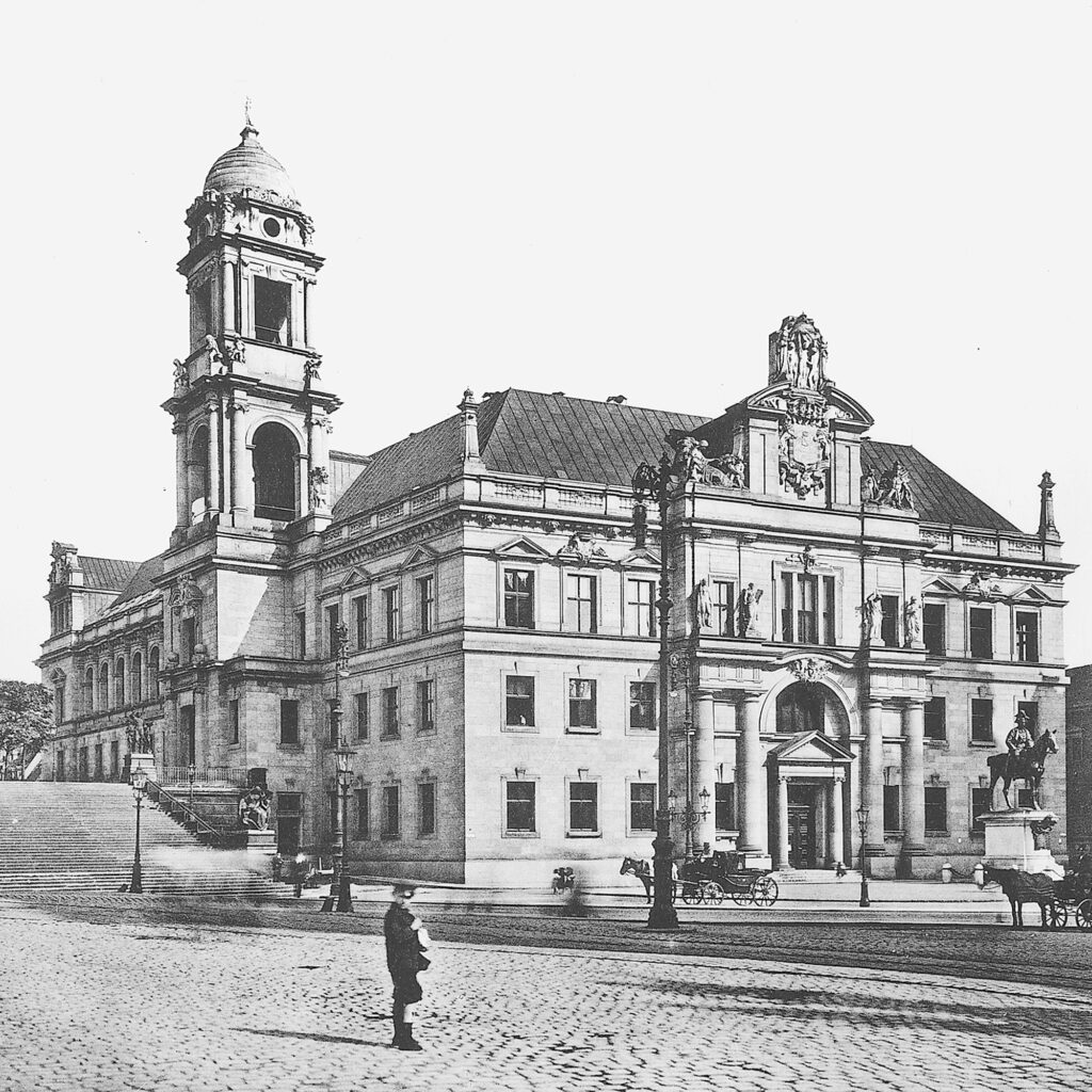 Dresdener Ständehaus um 1906 Dresdener Ständehaus um 1906